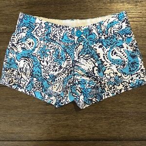 Lilly Pulitzer Hippy Happy Shake in Ariel Blue Walsh Shorts size 00